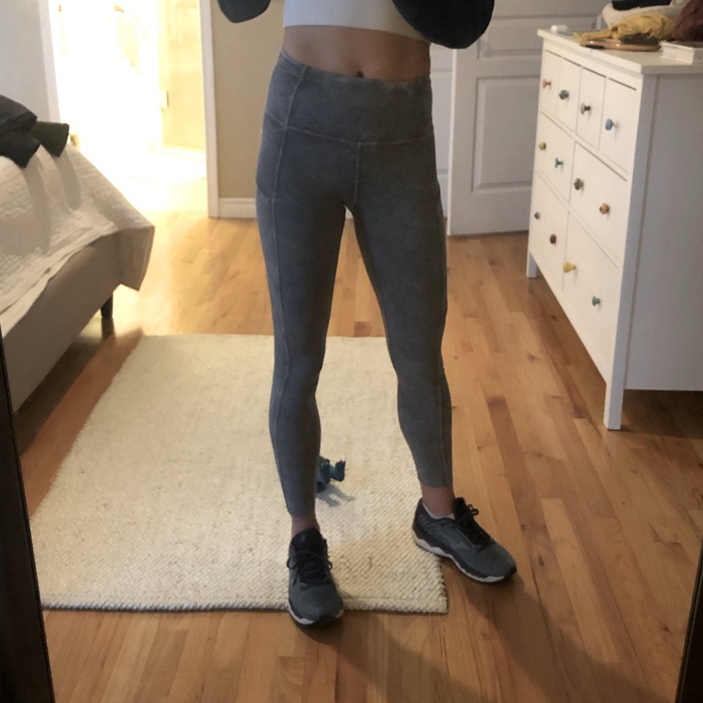Lululemon Fast And Free Leggings 25” Size 4